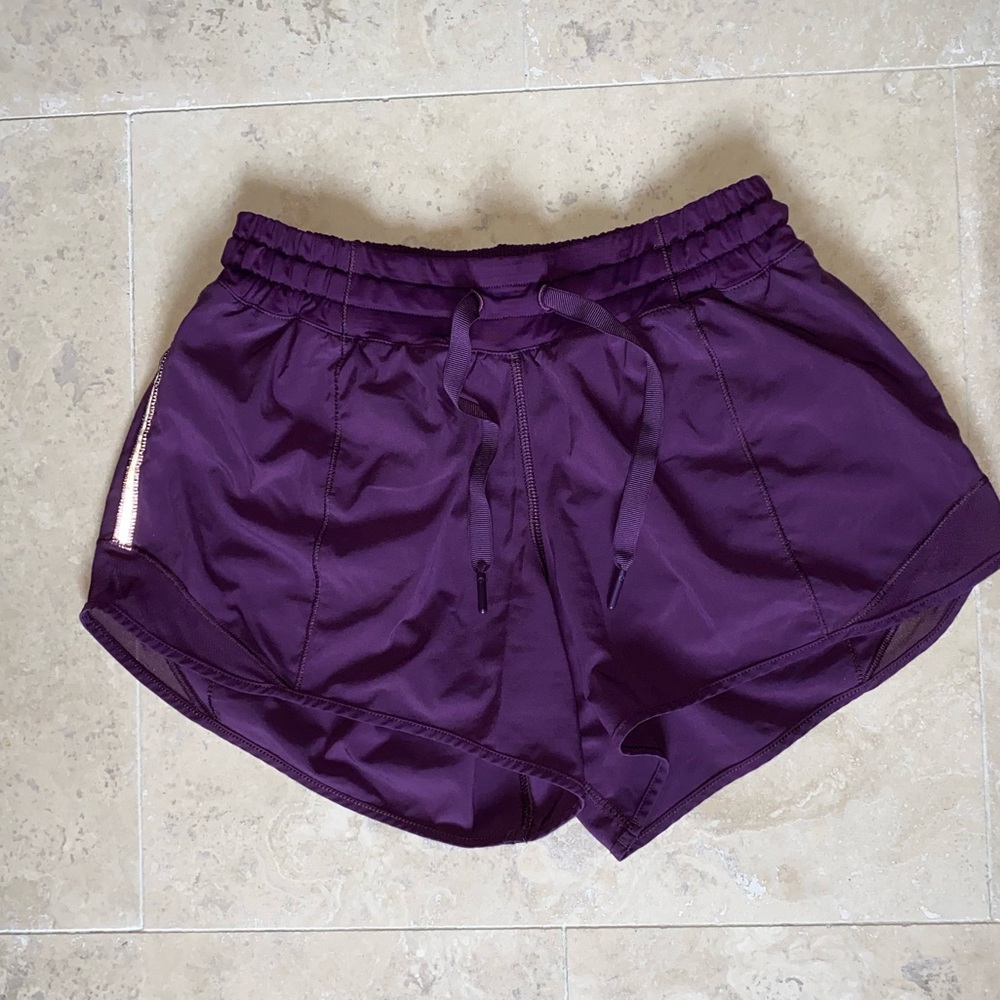 Lululemon Hotty Hot Short 4” Purple